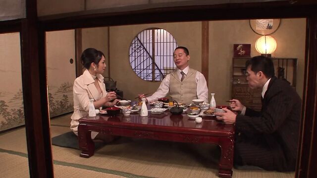 Трах видео №409751 - trahino.net