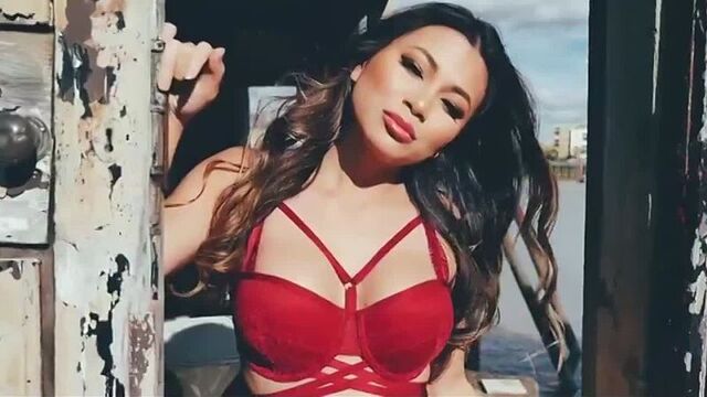 Трах видео №375685 - trahino.net