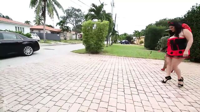 Трах видео №368982 - trahino.net