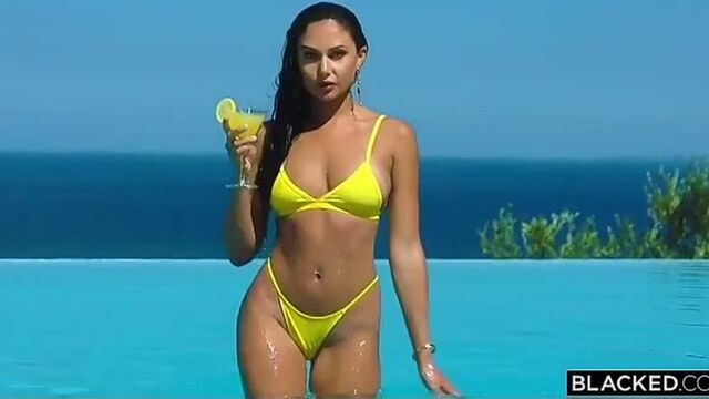 Трах видео №401552 - trahino.net