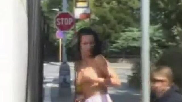 Трах видео №443031 - trahino.net