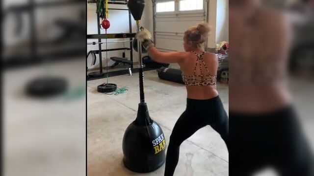 Трах видео №395440 - trahino.net