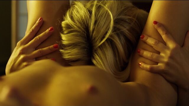 Трах видео №408961 - trahino.net