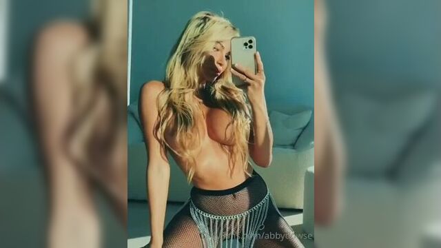 Трах видео №379608 - trahino.net