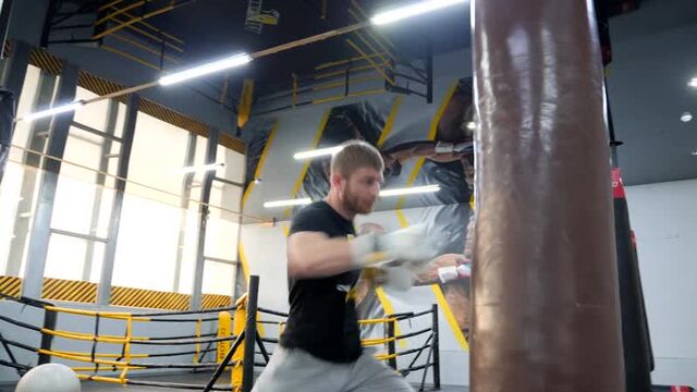 Трах видео №307167 - trahino.net