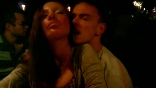 Трах видео №240684 - trahino.net