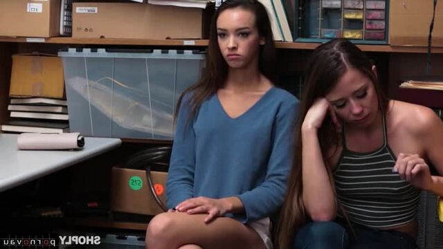 Трах видео №442664 - trahino.net