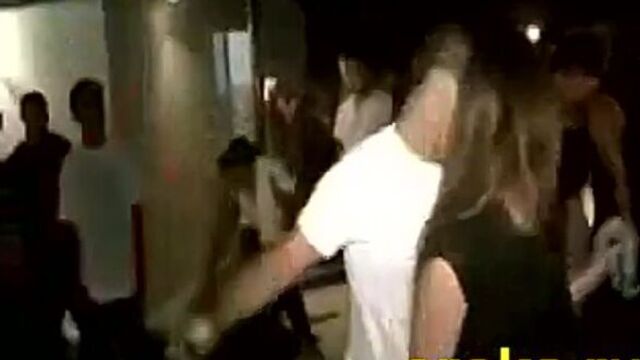 Трах видео №374939 - trahino.net