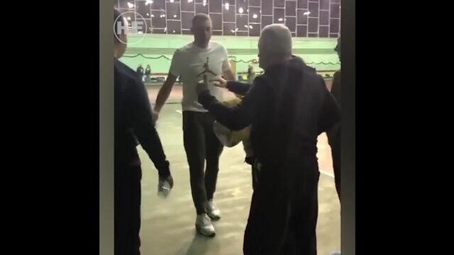 Трах видео №372625 - trahino.net