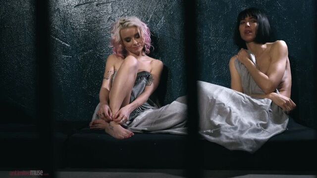 Трах видео №457378 - trahino.net