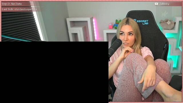 Трах видео №387931 - trahino.net