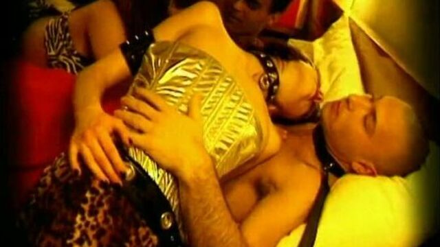 Трах видео №415456 - trahino.net