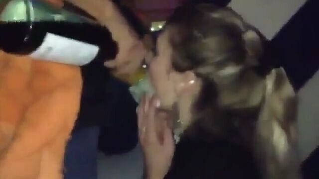 Трах видео №462865 - trahino.net