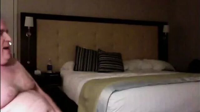 Трах видео №453566 - trahino.net