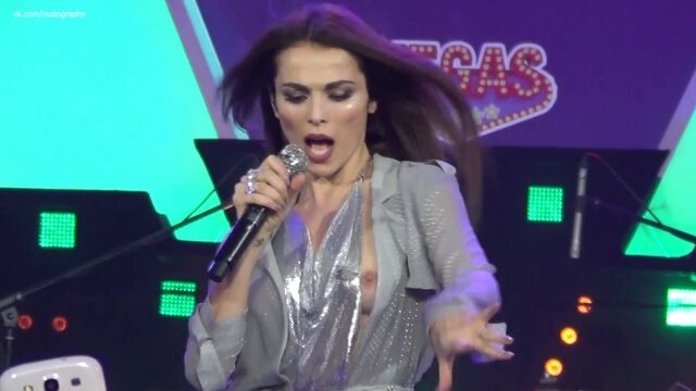 Трах видео №23453 - trahino.net