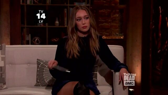 Трах видео №428939 - trahino.net