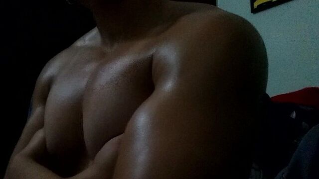 Трах видео №393376 - trahino.net